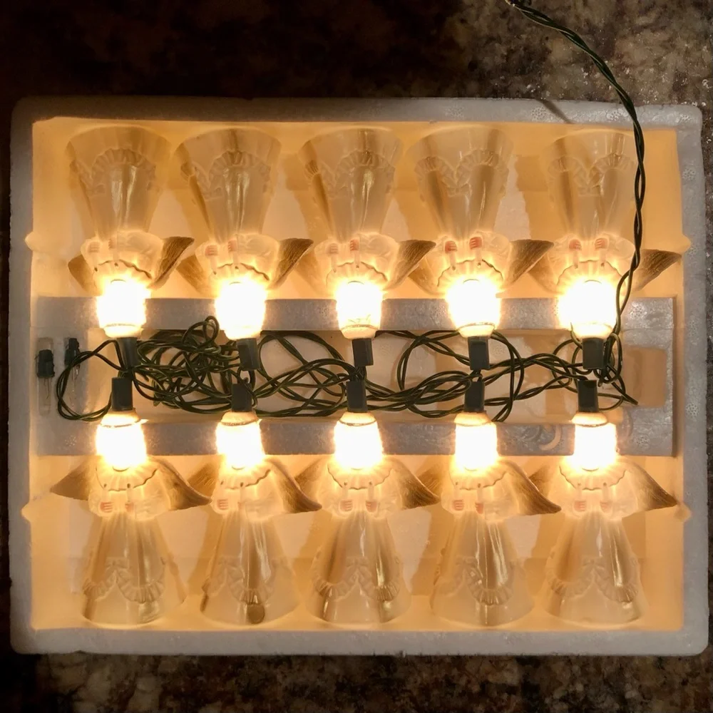 Vintage House of Lloyd 1987 Christmas Around the World 10 Angel Lights #54-558